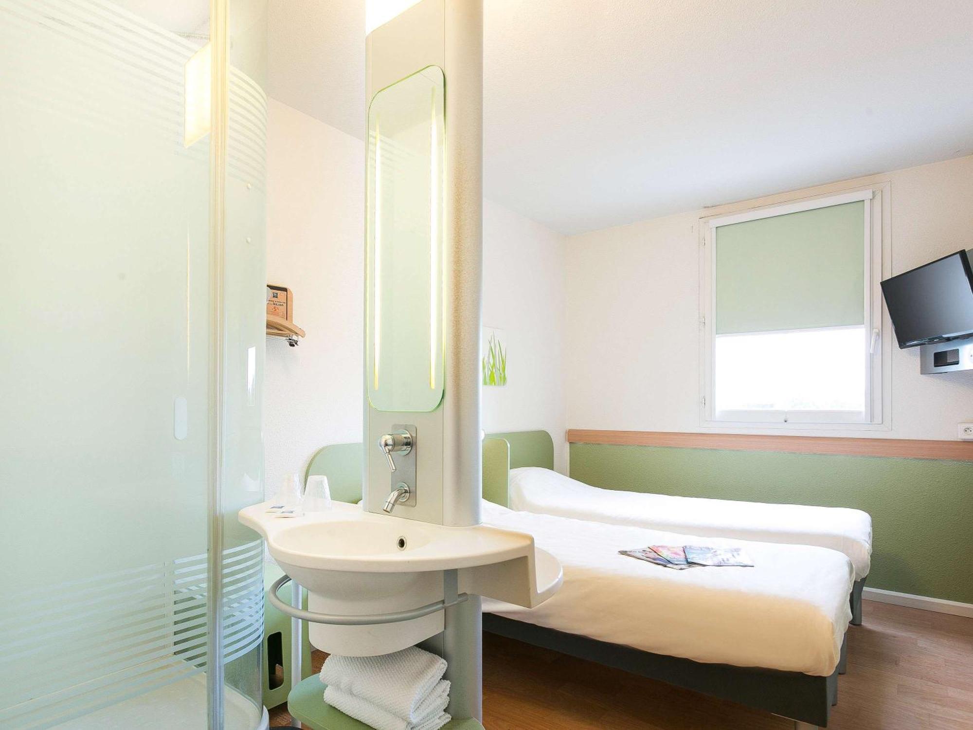 Ibis Budget Bordeaux Aeroport Mérignac Exteriör bild