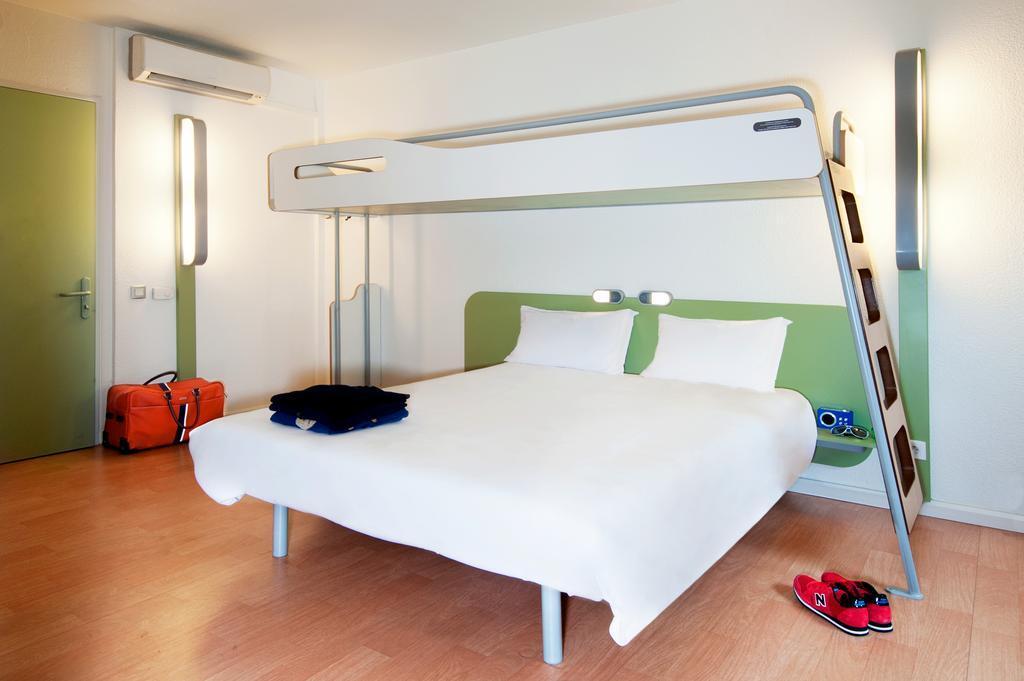 Ibis Budget Bordeaux Aeroport Mérignac Exteriör bild